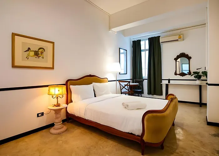 Apartment The Character Yaowarat-ถนนพาดสาย เยาวราช *